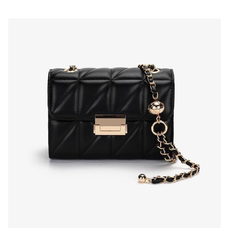 Aiké Classique Diamond-Quilted Flap Bag