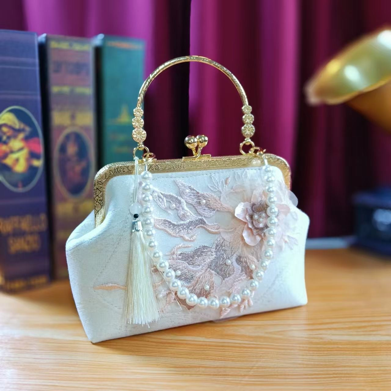 Aiké Séraphine Embroidered Floral Frame Bag