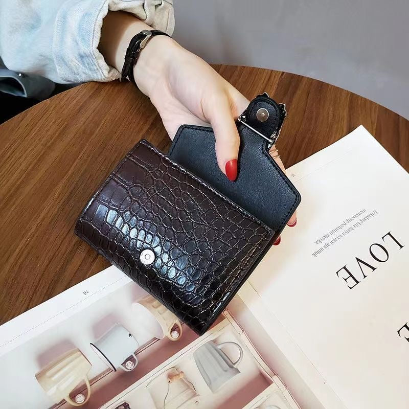 Serpentine Compact Wallet